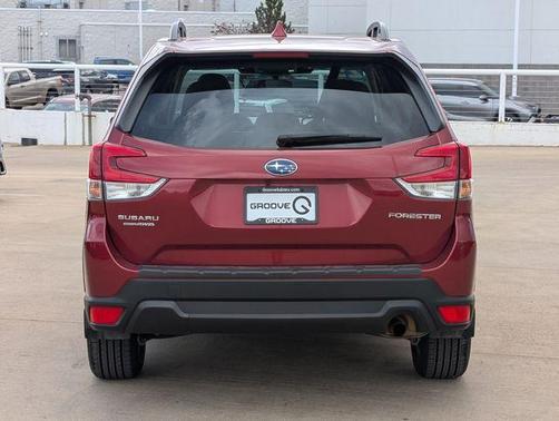 Crimson Red Pearl 2023 Subaru Forester Premium