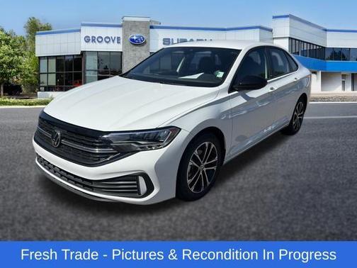 Pure White 2024 Volkswagen Jetta 1.5T Sport