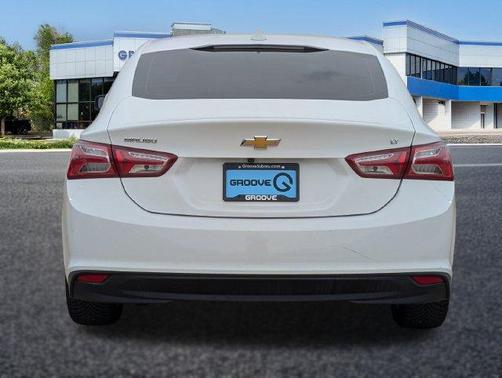 Summit White 2020 Chevrolet Malibu LT