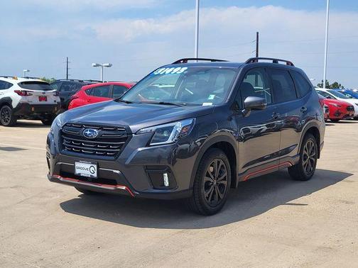 Magnetite Gray Metallic 2024 Subaru Forester Sport