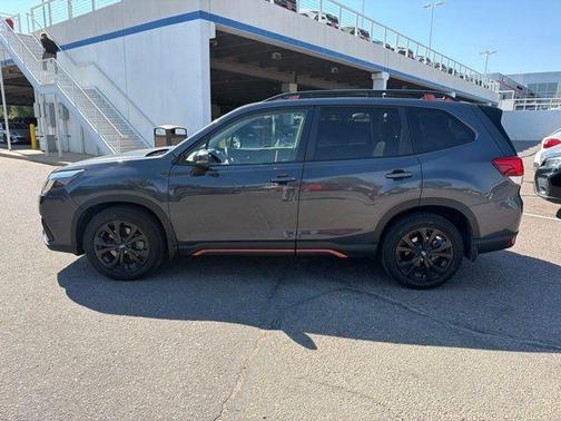 Magnetite Gray Metallic 2024 Subaru Forester Sport