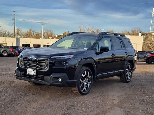 Crystal Black Silica 2026 Subaru Outback Touring XT