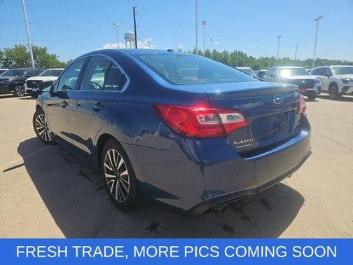 Abyss Blue Pearl 2019 Subaru Legacy 2.5i