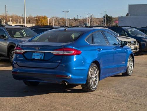 2017 Ford Fusion Hybrid SE