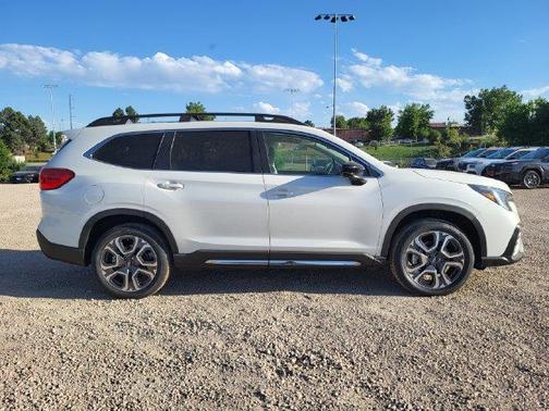 Crystal White Pearl 2026 Subaru Ascent Limited