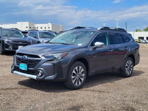 2025 Subaru Outback Touring XT
