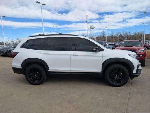 2022 Honda Pilot TrailSport