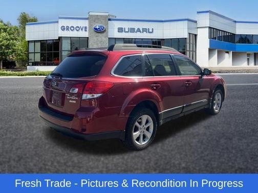 Venetian Red Pearl 2013 Subaru Outback 2.5i Premium