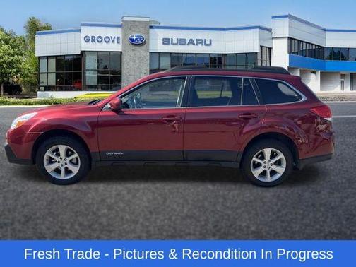 Venetian Red Pearl 2013 Subaru Outback 2.5i Premium