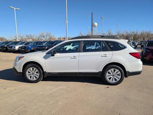2017 Subaru Outback 2.5i