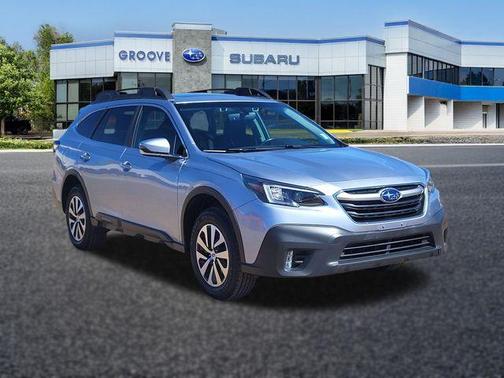Ice Silver Metallic 2020 Subaru Outback Premium