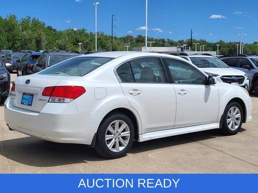 2011 Subaru Legacy 2.5i