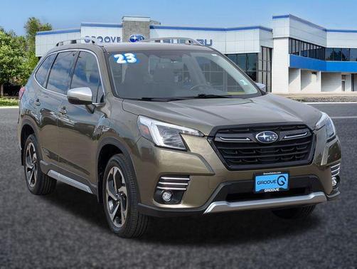 2023 Subaru Forester Touring