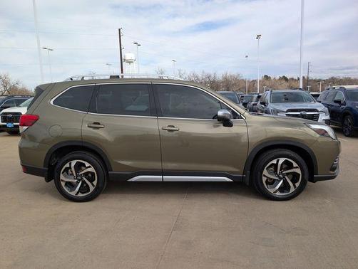 2023 Subaru Forester Touring