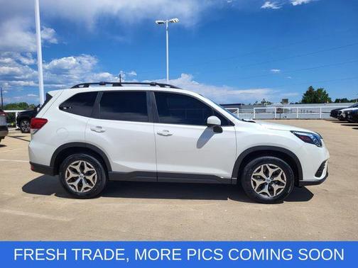 2022 Subaru Forester Premium