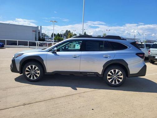 2025 Subaru Outback Touring XT