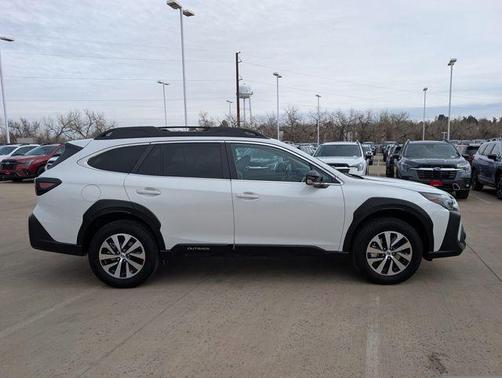 2025 Subaru Outback Premium