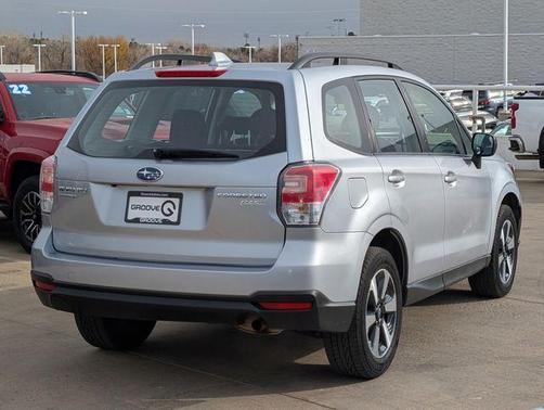 2017 Subaru Forester 2.5i