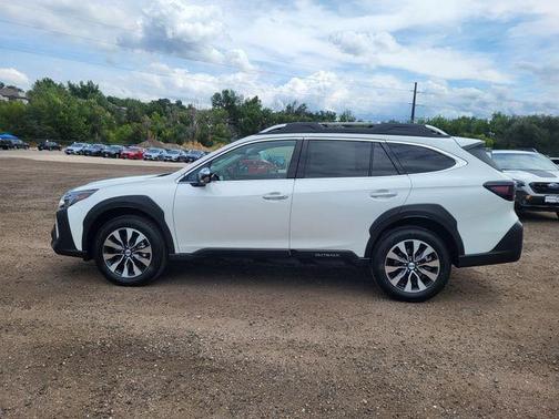 2025 Subaru Outback Touring XT