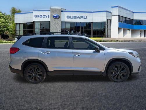 Ice Silver Metallic 2022 Subaru Ascent Onyx Edition