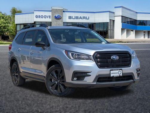 Ice Silver Metallic 2022 Subaru Ascent Onyx Edition