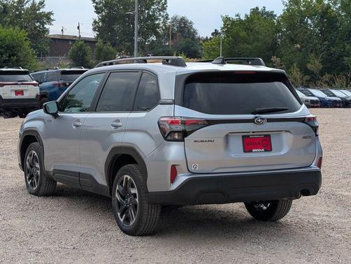 Ice Silver Metallic 2026 Subaru Forester Premium