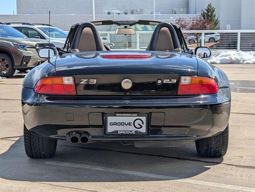 Black 1999 BMW Z3 2.3 Roadster