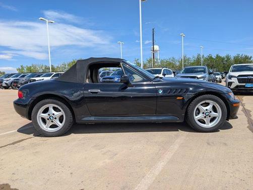 Black 1999 BMW Z3 2.3 Roadster