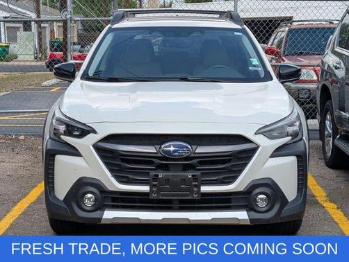 Crystal White Pearl 2024 Subaru Outback Limited