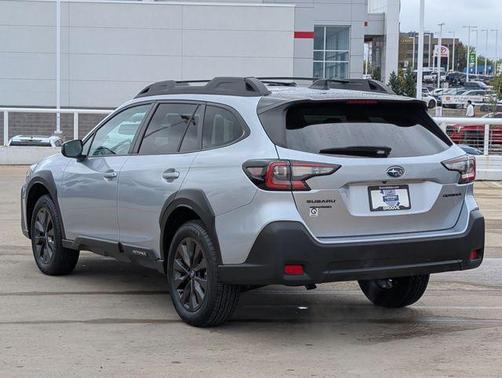 Ice Silver Metallic 2025 Subaru Outback Onyx Edition