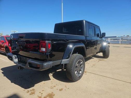 Black Clearcoat 2020 Jeep Gladiator Sport