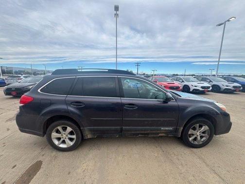 Graphite Gray Metallic 2013 Subaru Outback 2.5i Limited