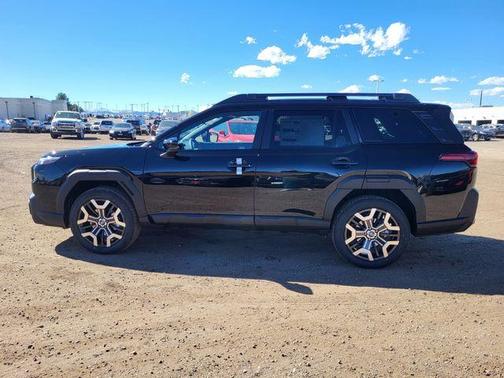 Crystal Black Silica 2026 Subaru Outback Touring XT