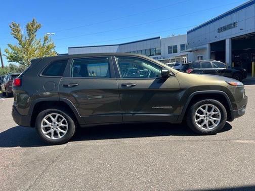 Eco Green Pearlcoat 2015 Jeep Cherokee Sport