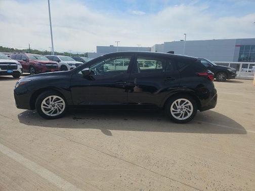 Crystal Black Silica 2024 Subaru Impreza Base