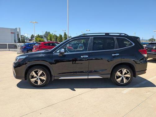 Crystal Black Silica 2019 Subaru Forester Touring