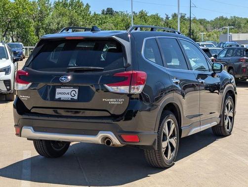 Crystal Black Silica 2019 Subaru Forester Touring