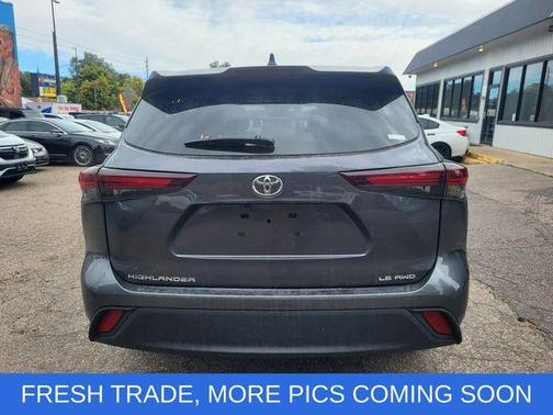 2024 Toyota Highlander LE