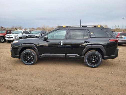 Crystal Black Silica 2026 Subaru Outback Wilderness