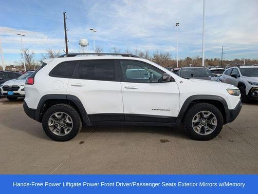 2019 Jeep Cherokee Trailhawk