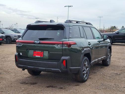 Deep Emerald Green 2026 Subaru Outback Premium