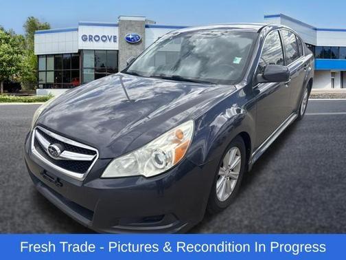 Graphite Gray Metallic 2010 Subaru Legacy 2.5i