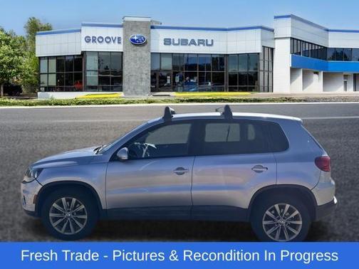 Reflex Silver Metallic 2014 Volkswagen Tiguan 4MOTION Auto S