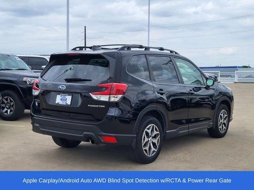 2022 Subaru Forester Premium