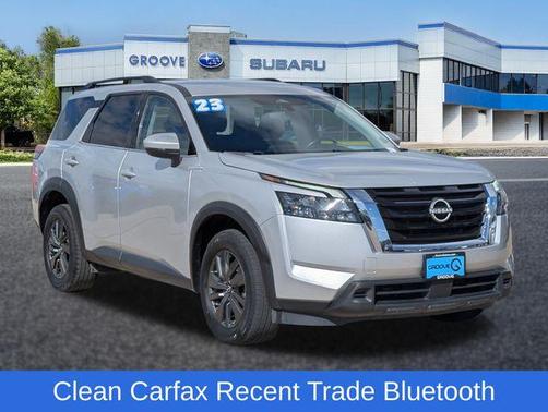 2023 Nissan Pathfinder SV