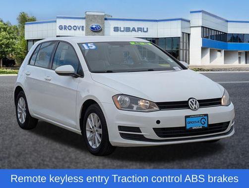 2015 Volkswagen Golf TSI S 4-Door