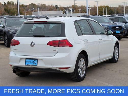 2015 Volkswagen Golf TSI S 4-Door