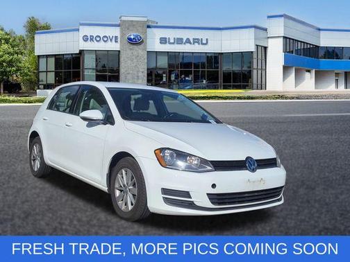 2015 Volkswagen Golf TSI S 4-Door
