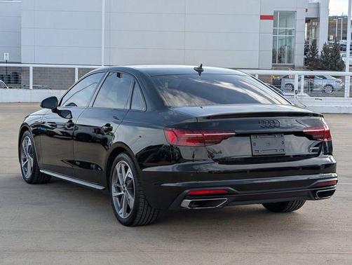 2022 Audi A4 45 S line Premium Plus