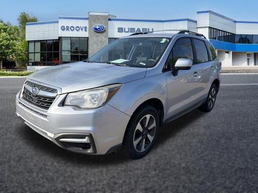 Ice Silver Metallic 2017 Subaru Forester 2.5i Premium